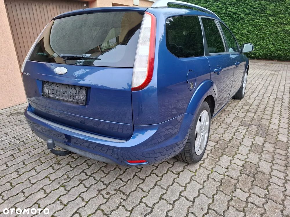 Ford Focus 1.6 16V Titanium - 18