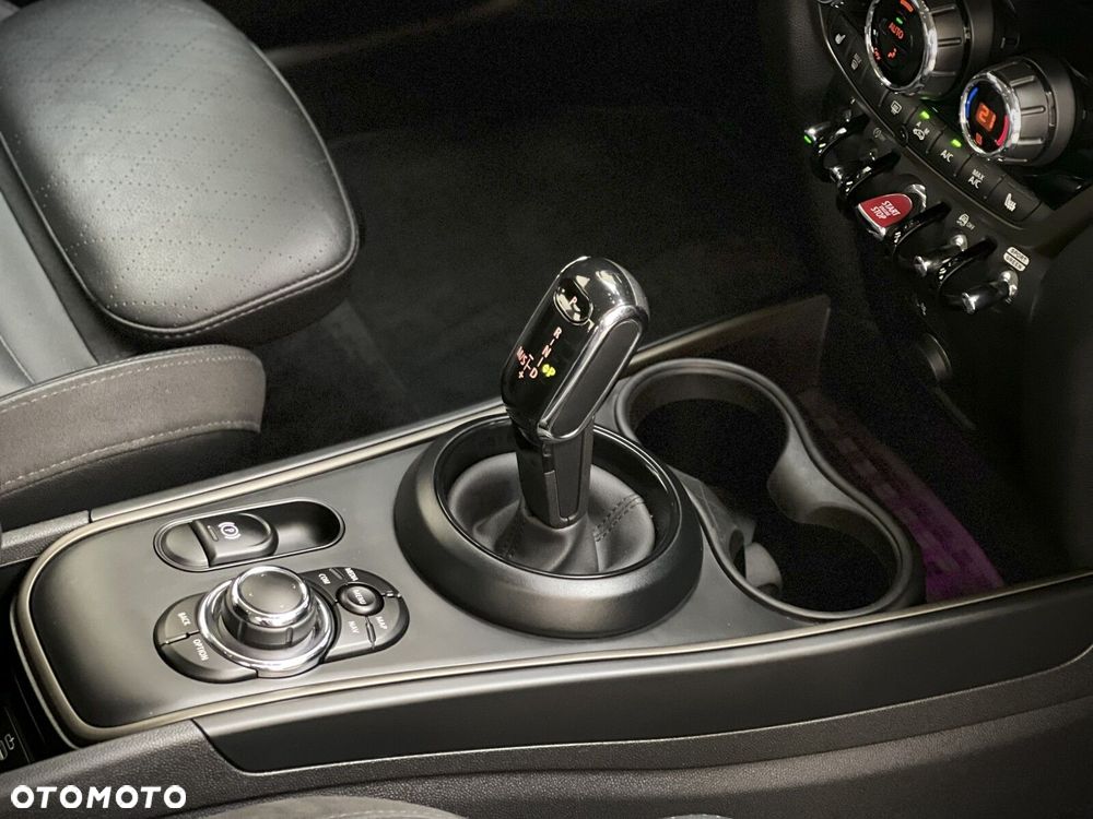 MINI Countryman - 16