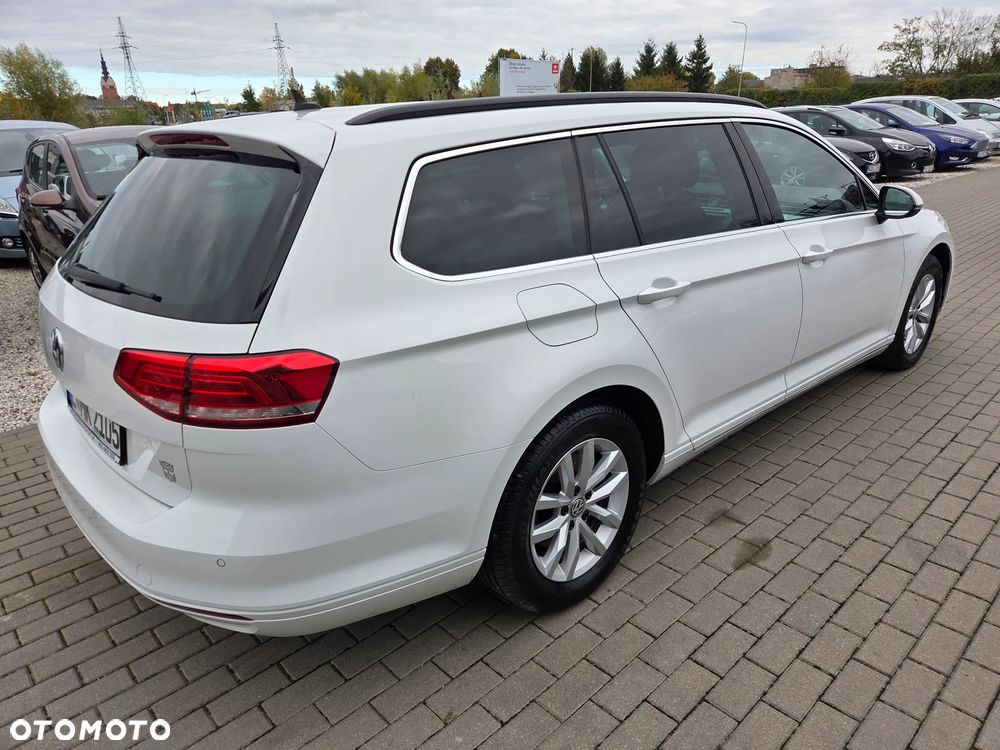 Volkswagen Passat 2.0 TDI (BlueMotion Technology) Comfortline - 5