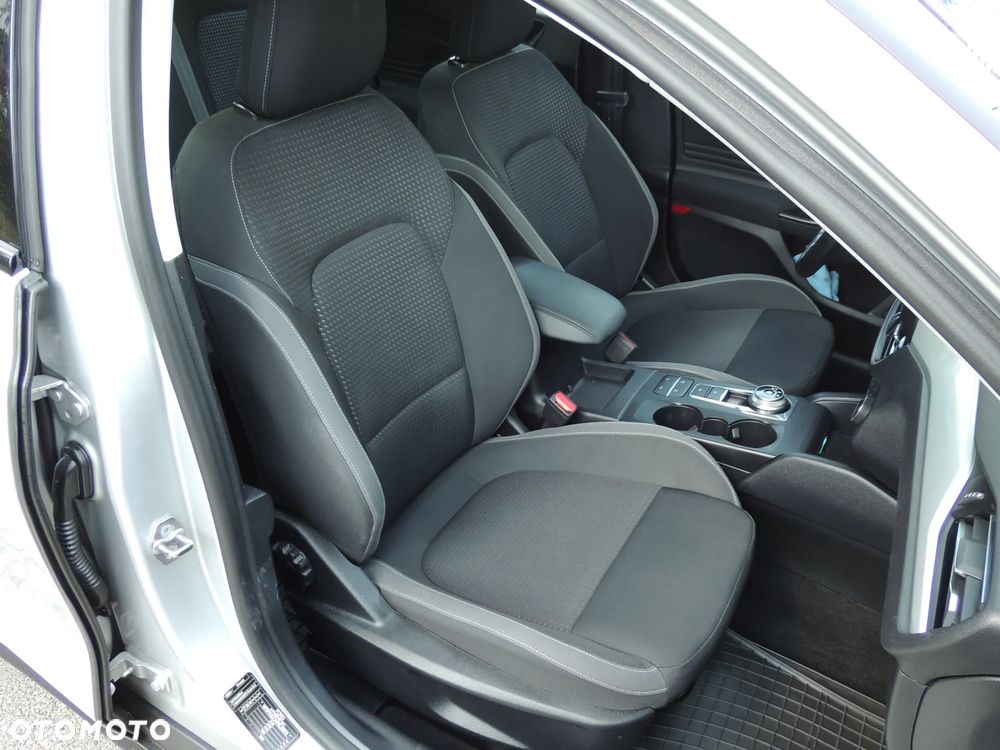 Ford Focus 2.0 EcoBlue Start-Stopp-System ST-LINE X - 17