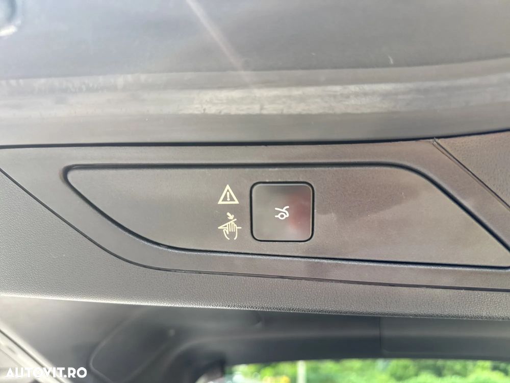 Citroën C4 Picasso 1.6 e-HDI Intensive - 11
