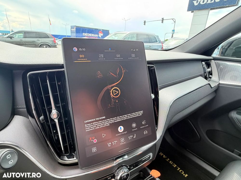 Volvo XC 60 T8 AWD AT PHEV Ultra Black Edition - 13