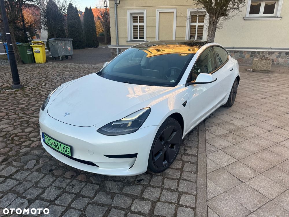 Tesla Model 3 Standard Range Plus - 8
