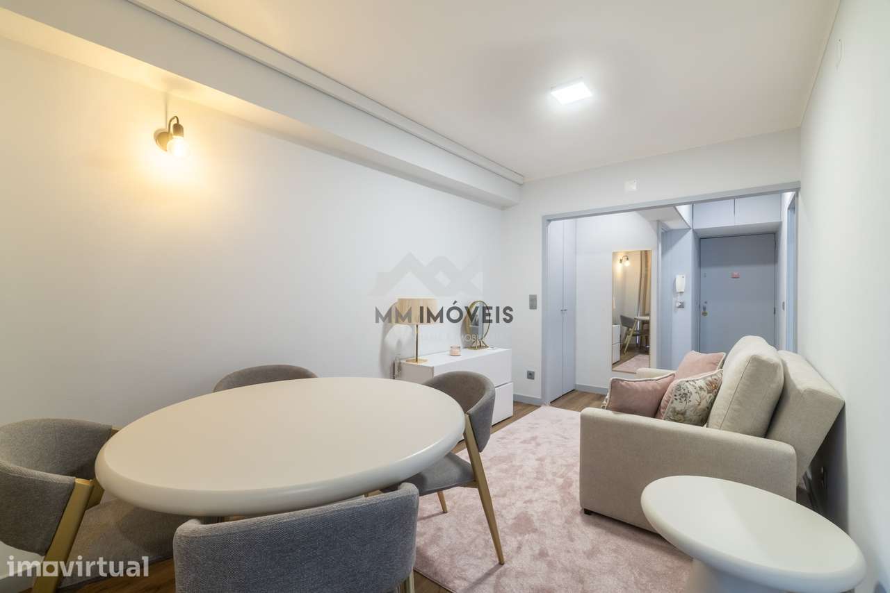 Apartamento T1| Arrendamento | Metro de Faria Guimarães - Grande imagem: 4/19