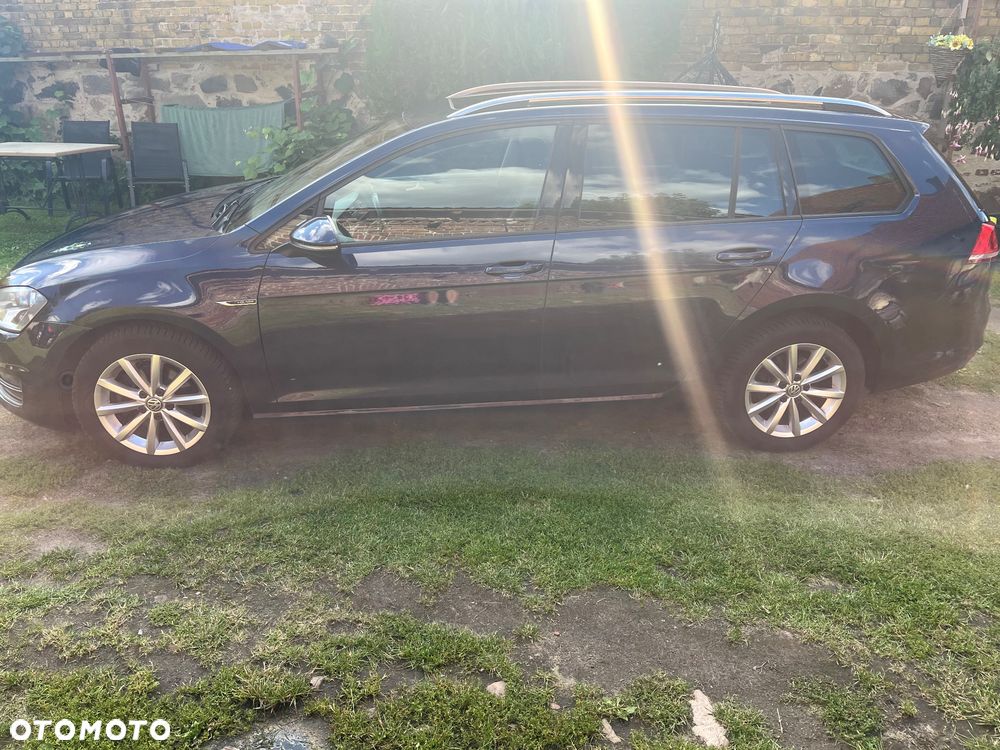 Volkswagen Golf - 4