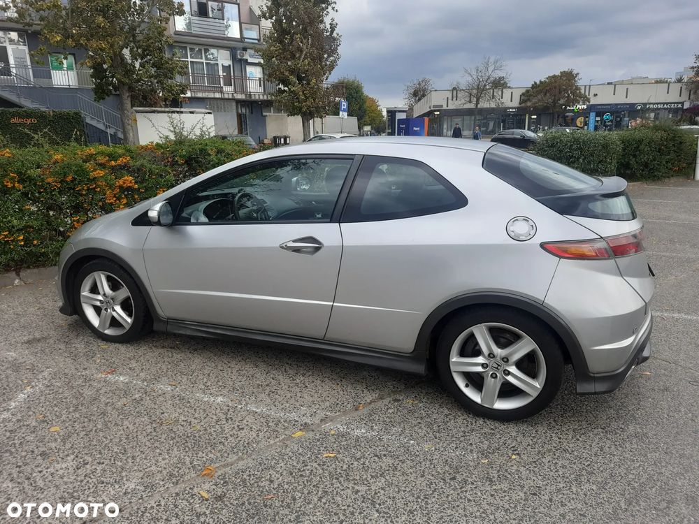 Honda Civic 2007 photo 4
