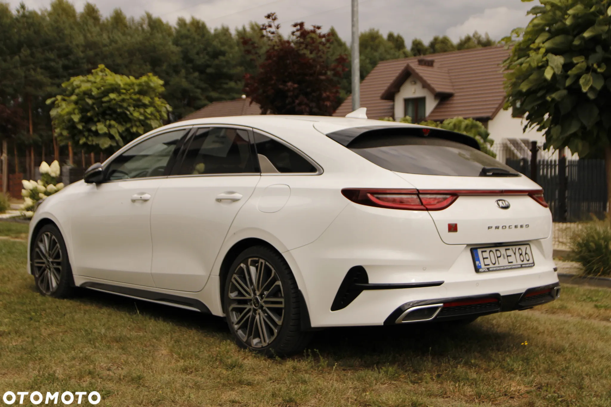 Kia ProCeed 1.4 T-GDI GT Line DCT - 3