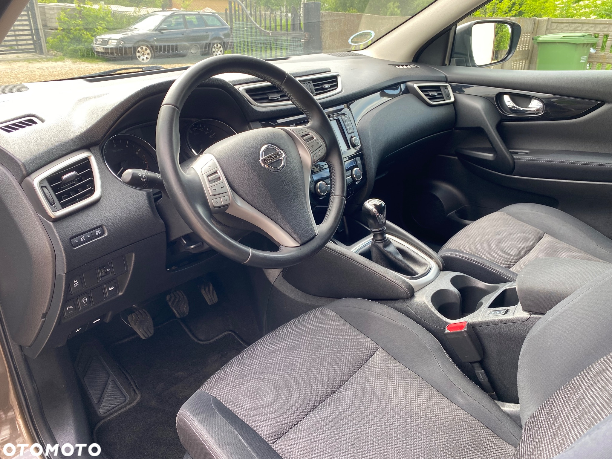 Nissan Qashqai 1.2 DIG-T Acenta - 12