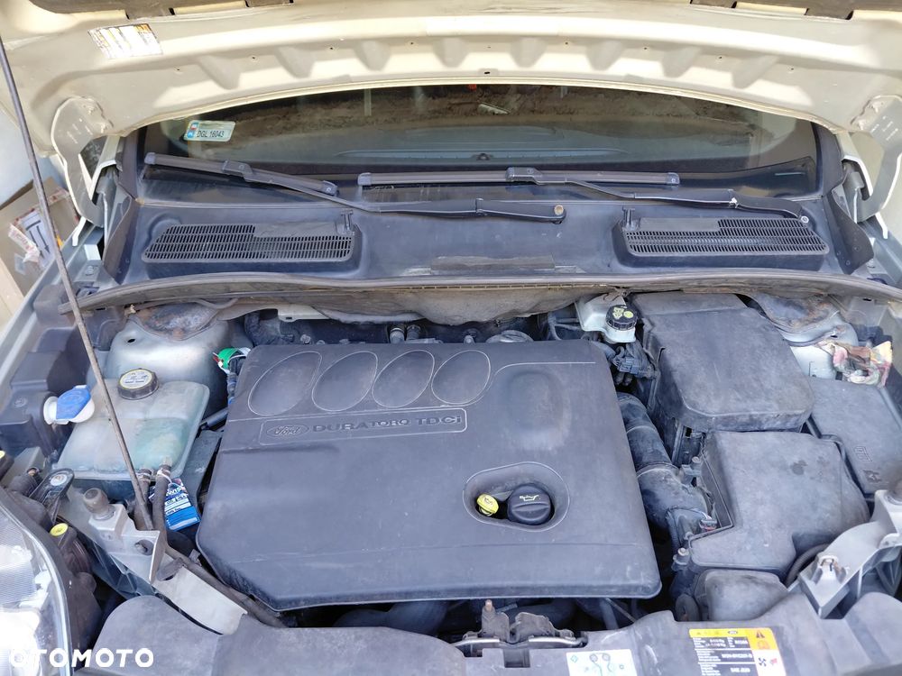 Ford Kuga 2.0 TDCi Trend - 12
