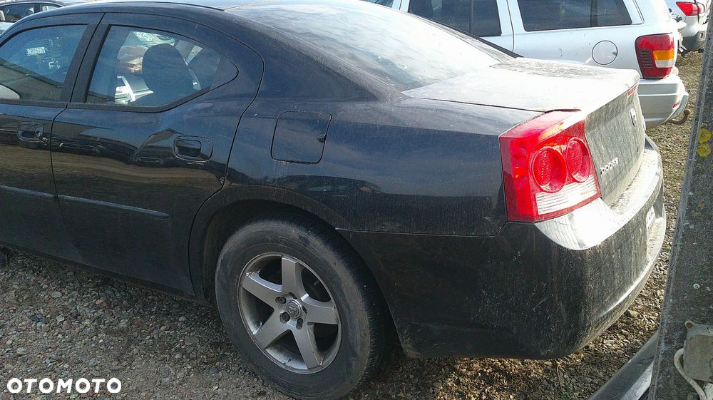 ZDERZAK TYŁ Dodge Charger 2010 Wszystkie części - 5