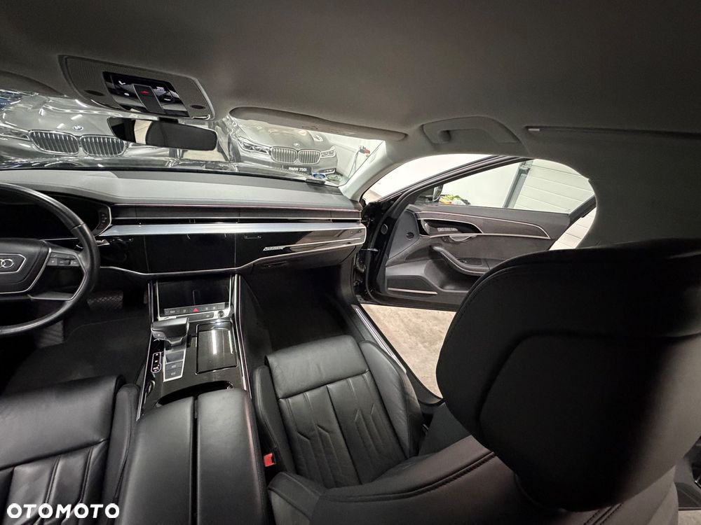 Audi A8 - 26