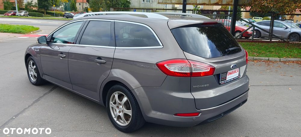 Ford Mondeo - 11