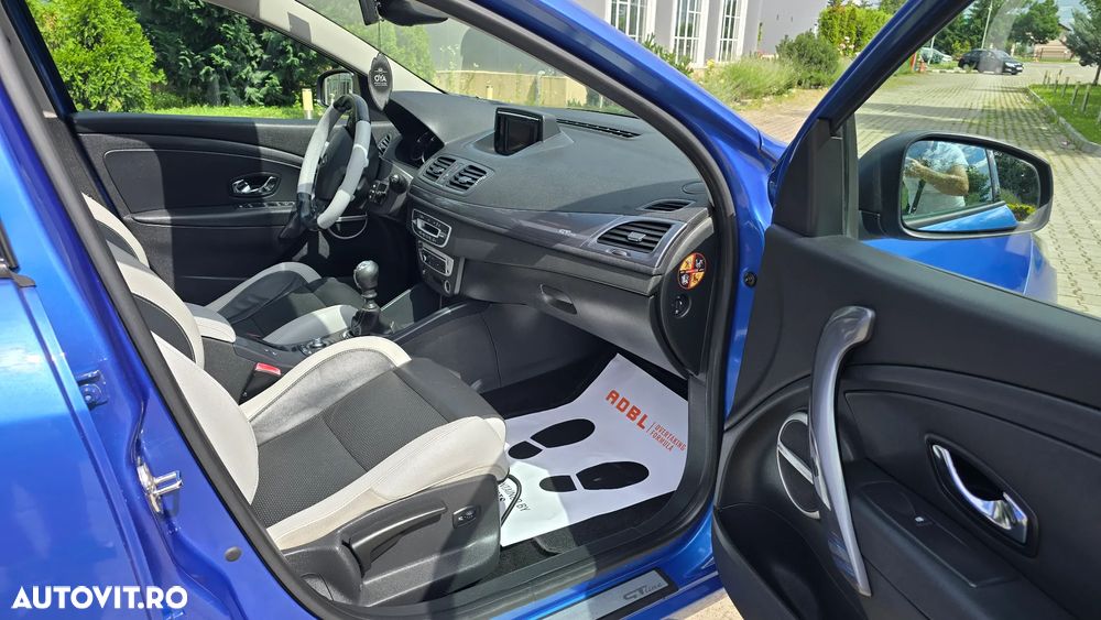 Renault Megane - 6