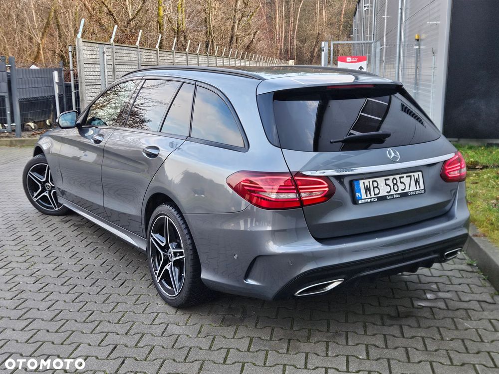 Mercedes-Benz Klasa C 180 9G-TRONIC - 38