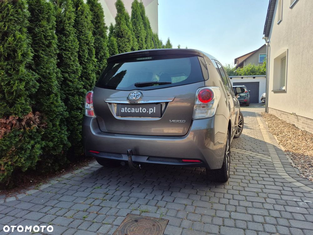 Toyota Verso 1.8 Prestige EU5 MS - 12