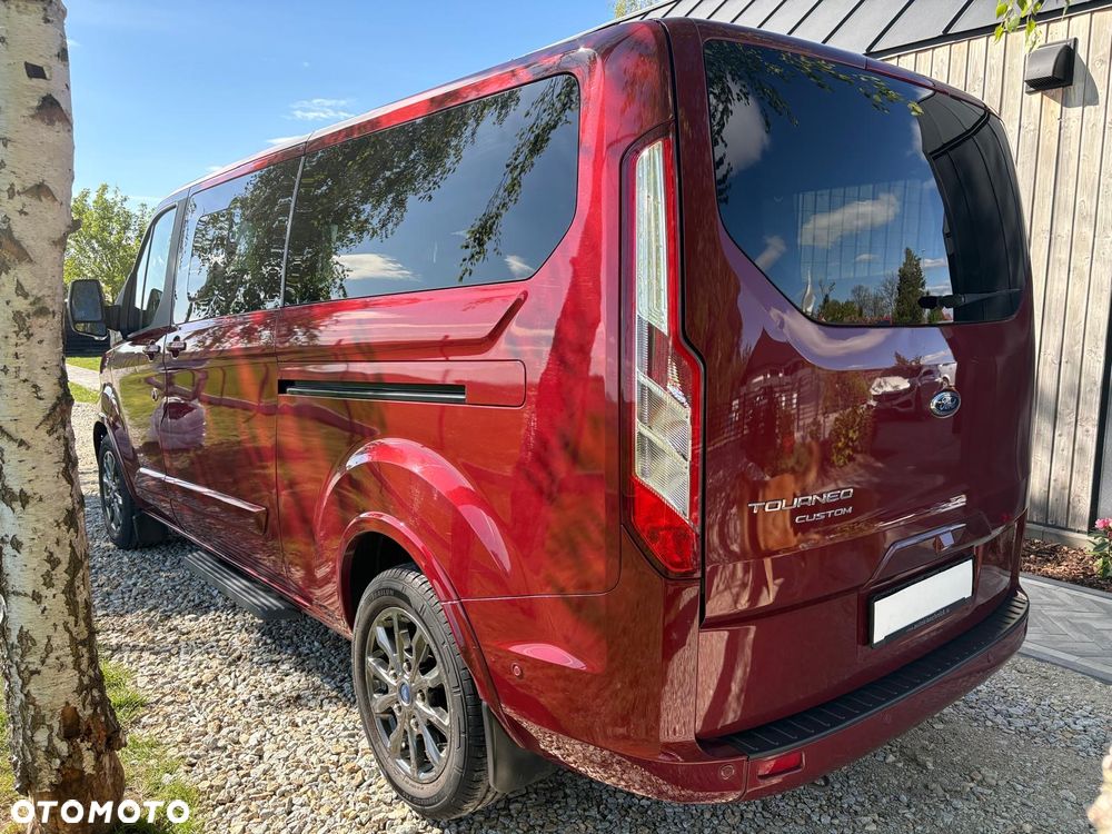 Ford Tourneo Custom 320 L2H1 VA Autm Titanium - 9