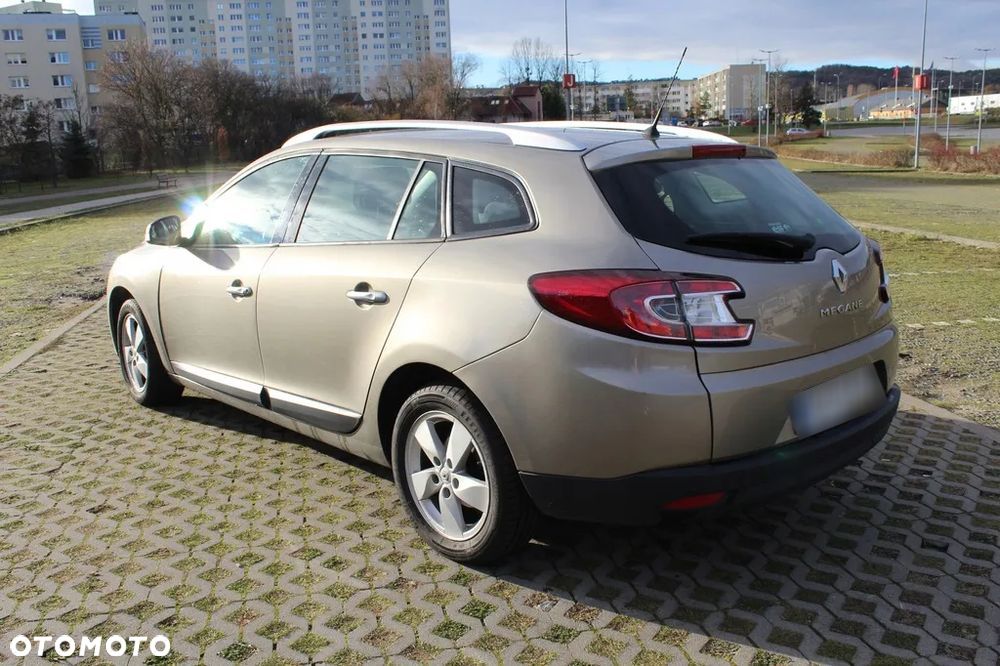 Renault Megane 1.9 dCi Dynamique - 8