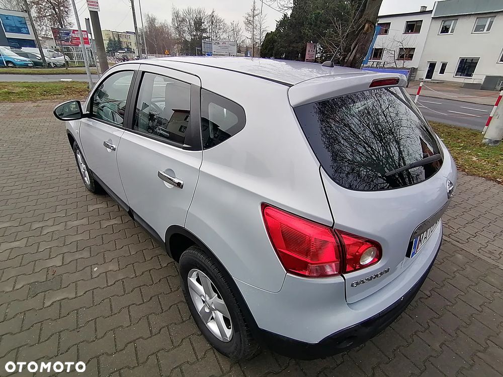 Nissan Qashqai 2.0 dCi DPF acenta - 19