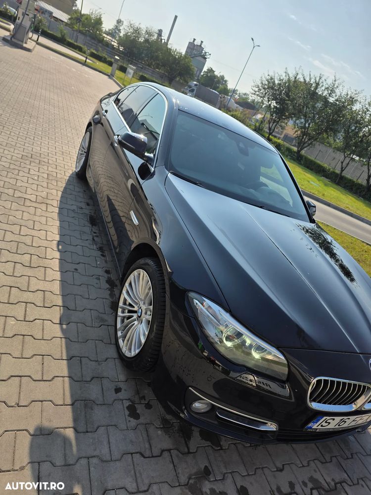 BMW Seria 5 520d Aut. Luxury Line - 4