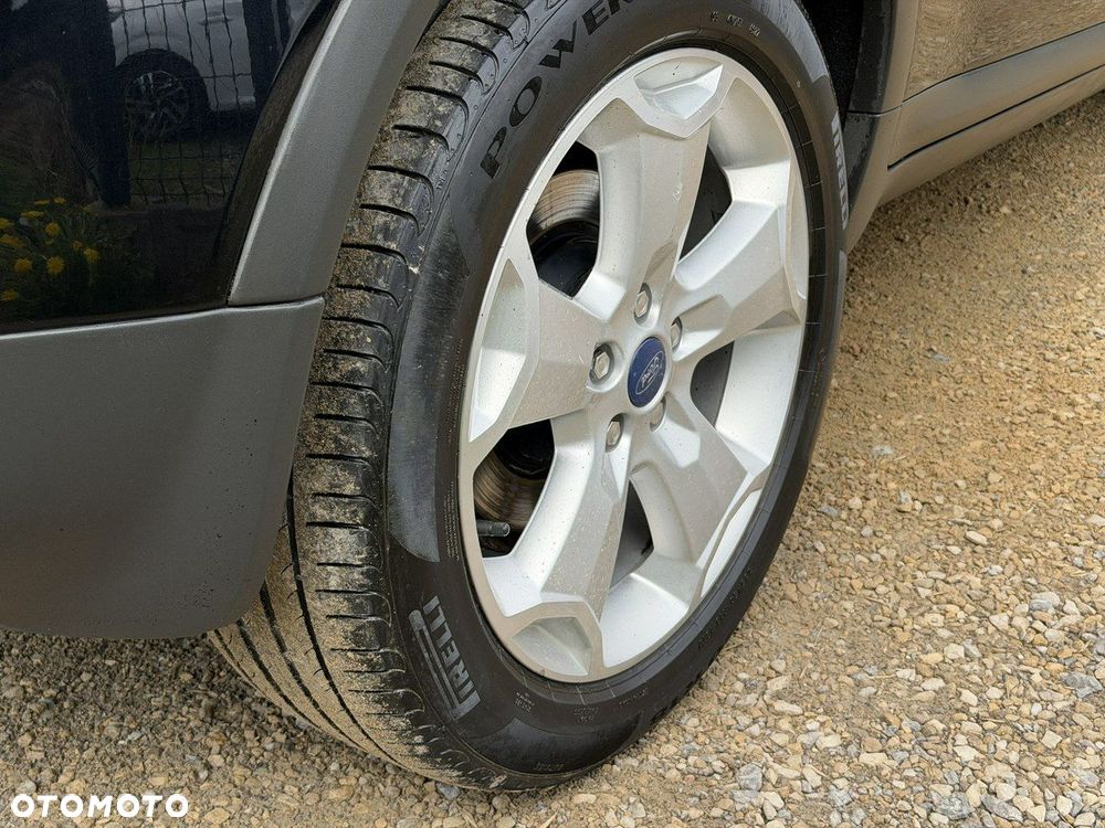 Ford Kuga - 10