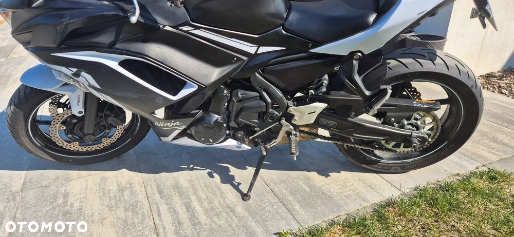 Kawasaki Ninja - 9