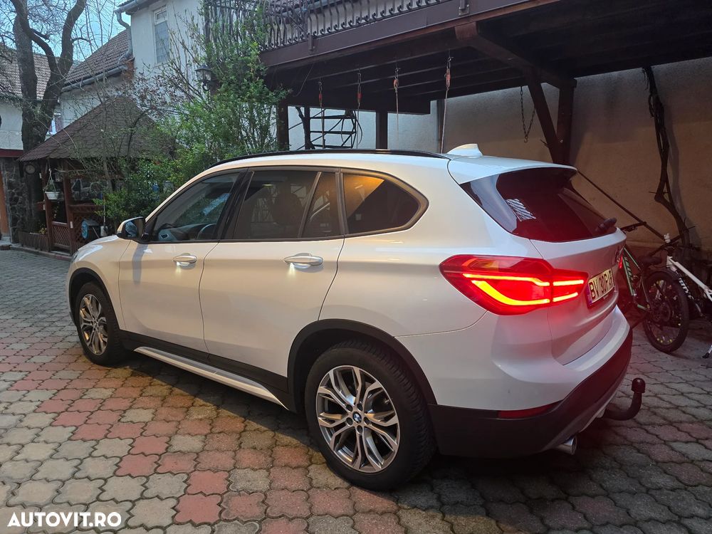 BMW X1 xDrive20d AT - 33