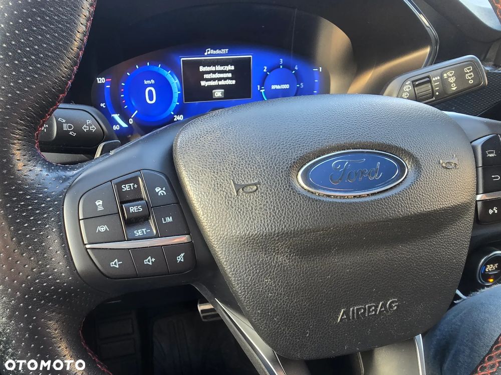 Ford Kuga 2.0 EcoBlue 4x4 ST-LINE X - 38