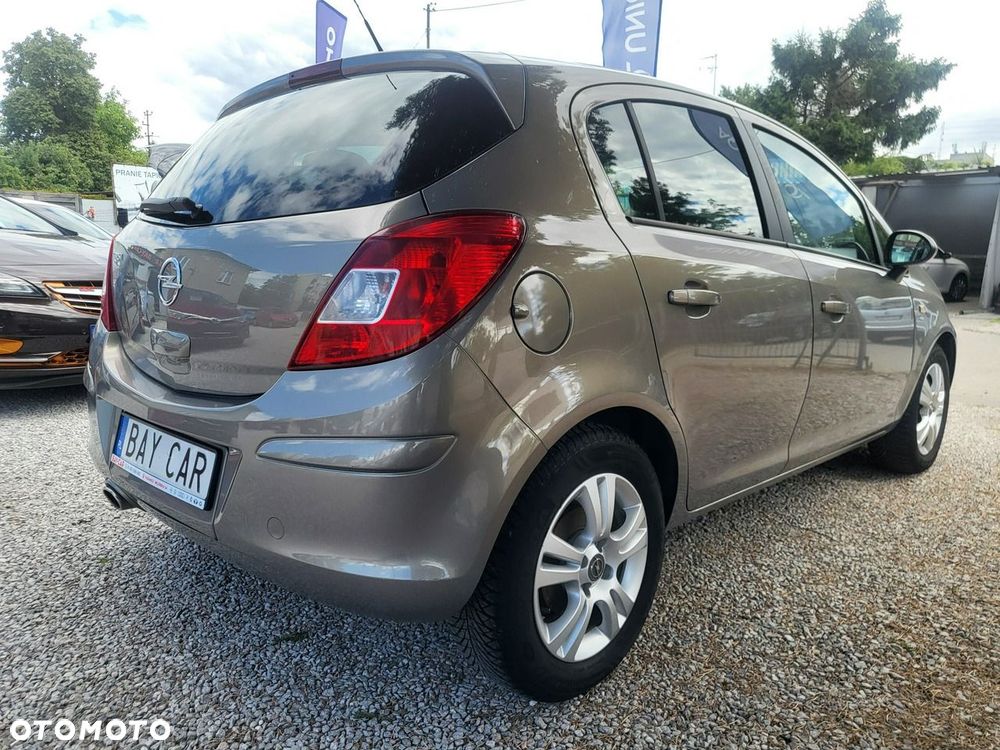 Opel Corsa - 8