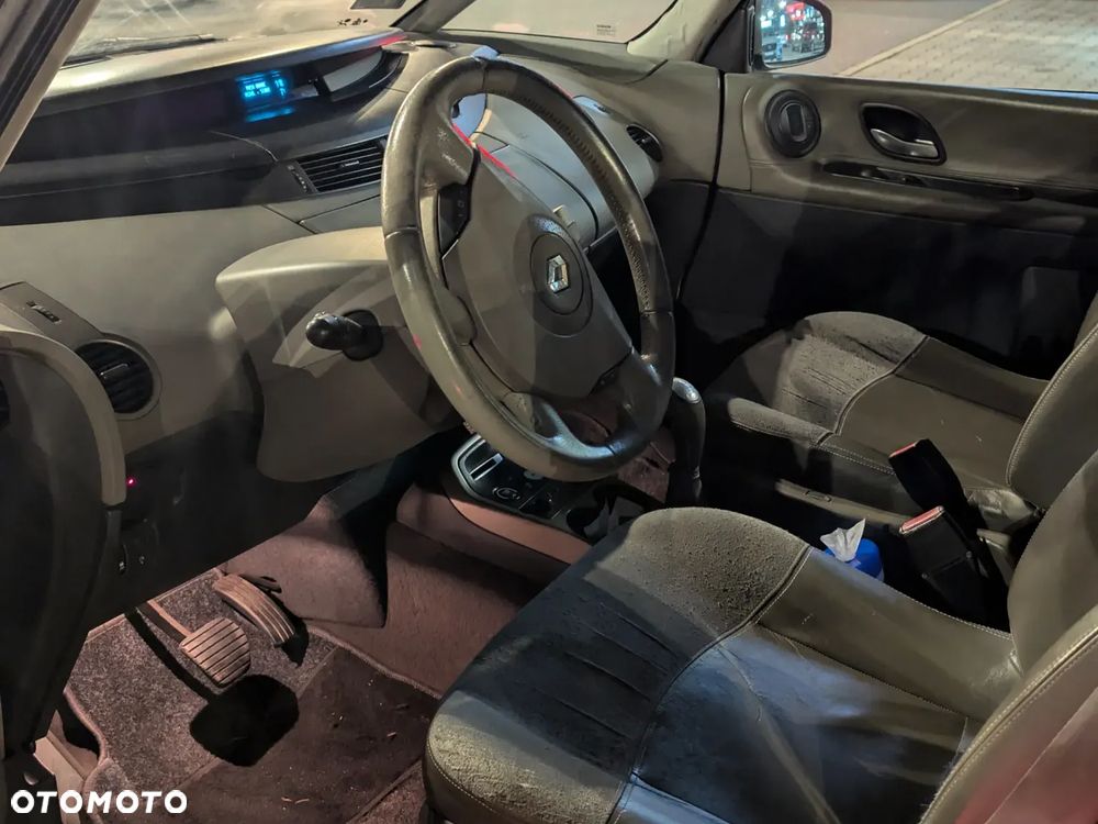 Renault Espace - 5
