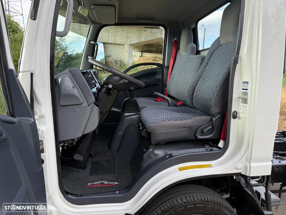 Isuzu NLR 3.0 35.150 AC ABS - 18