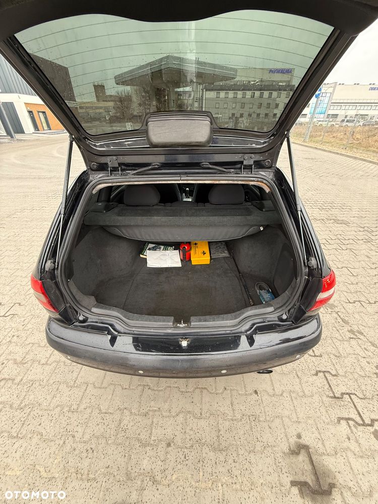 Volvo V40 1.8 Classic Limited Edition - 10