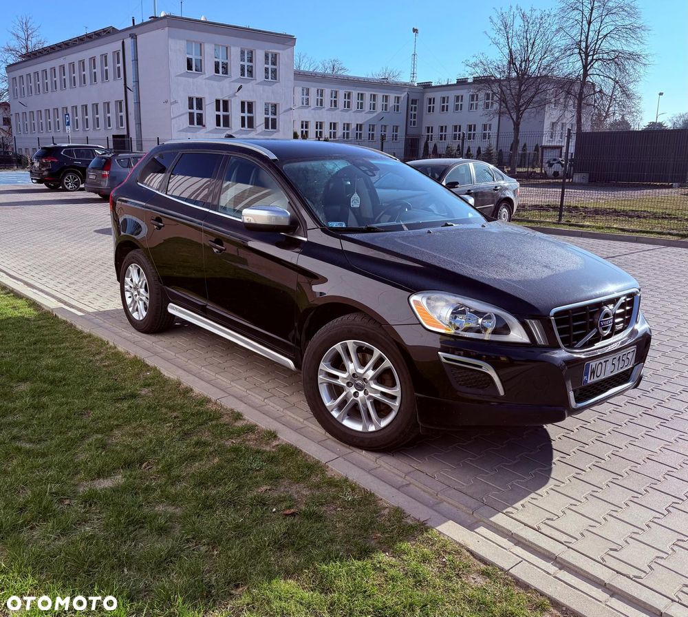 Volvo XC 60 DRIVe R Design - 4