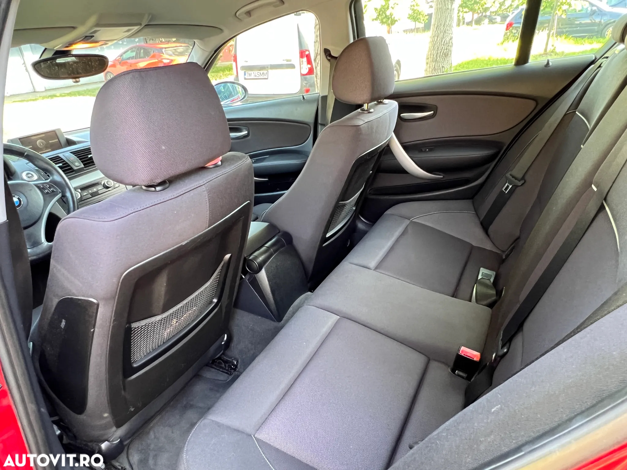 BMW Seria 1 120d - 7