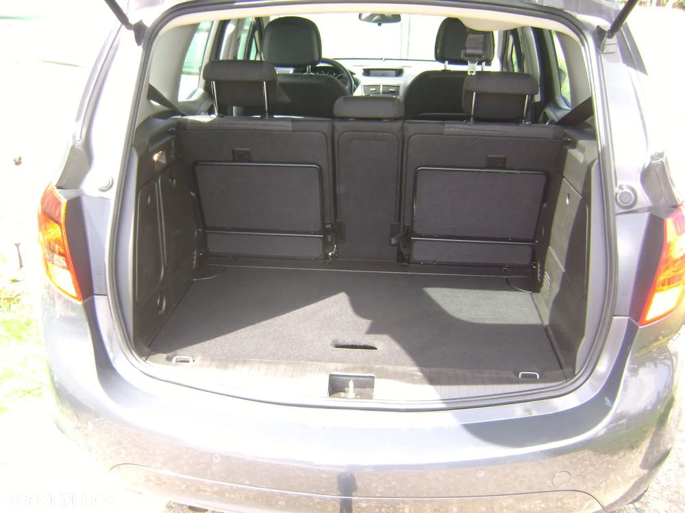 Opel Meriva - 10