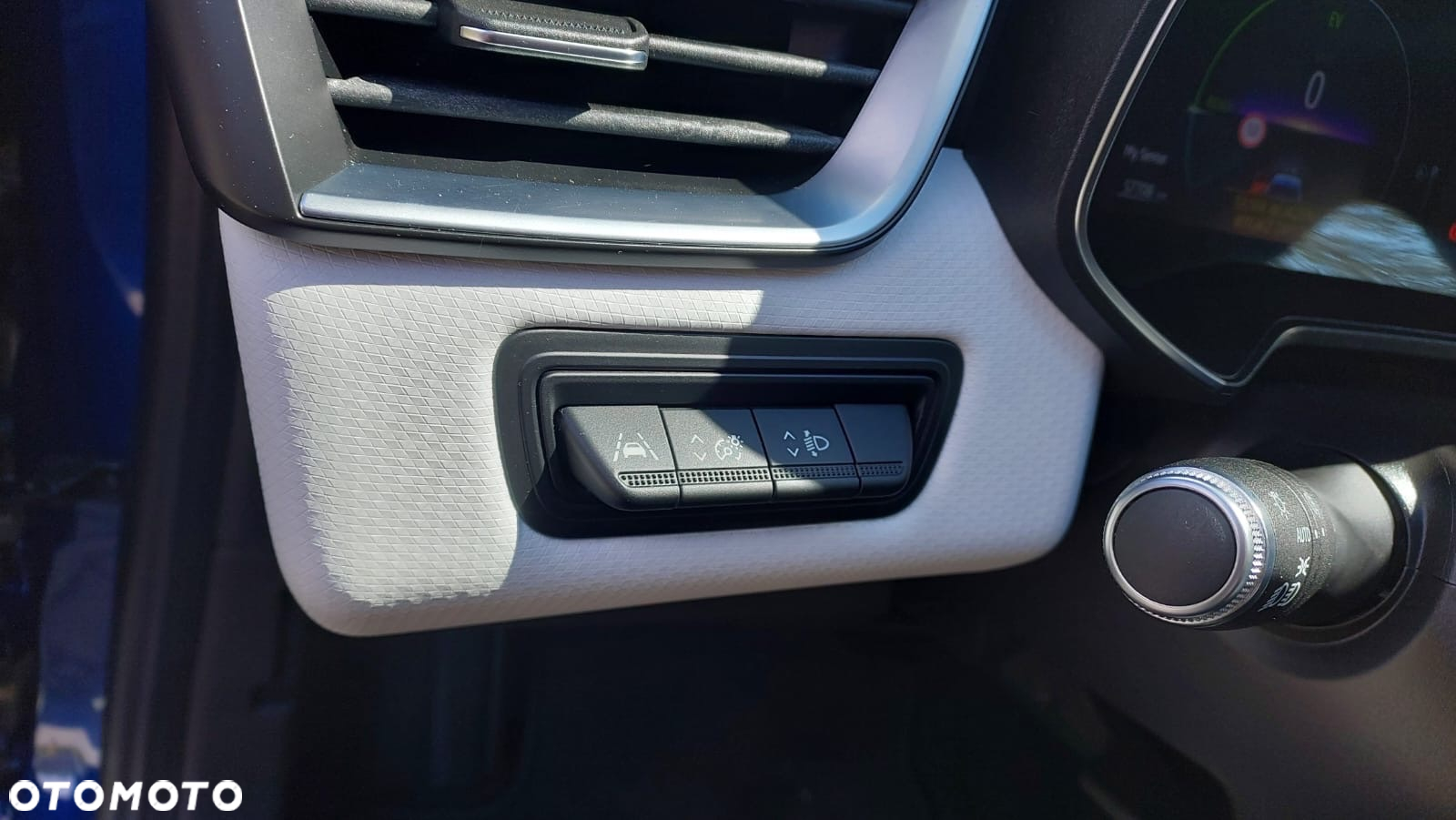 Renault Clio 1.6 E-TECH Intens - 15