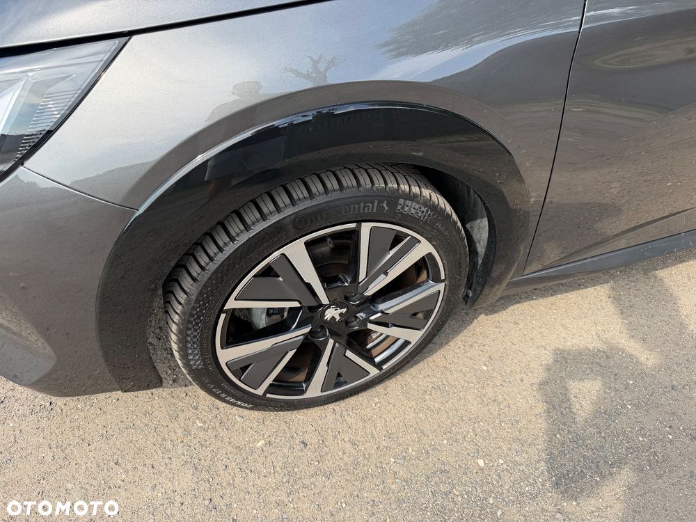 Peugeot 208 PureTech 100 EAT8 GT Pack - 4