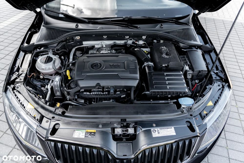 Skoda Octavia 2.0 TSI (Green tec) DSG RS - 15
