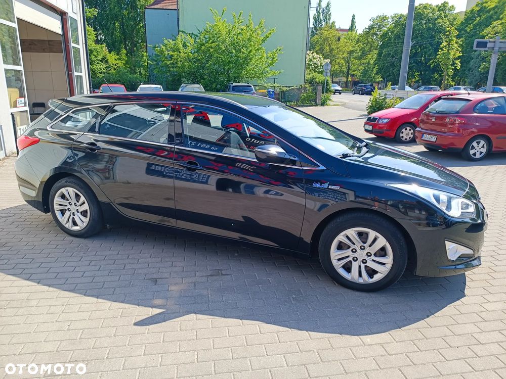Hyundai i40 Kombi blue 1.7 CRDi Style - 9