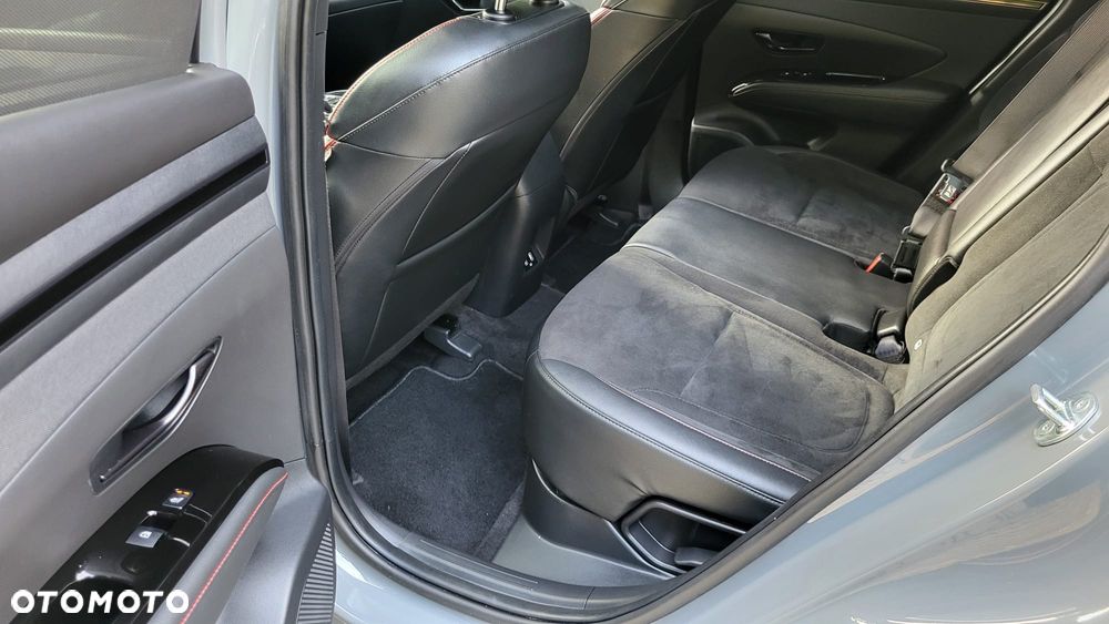Hyundai Tucson 1.6 T-GDi HEV 2WD N Line - 12