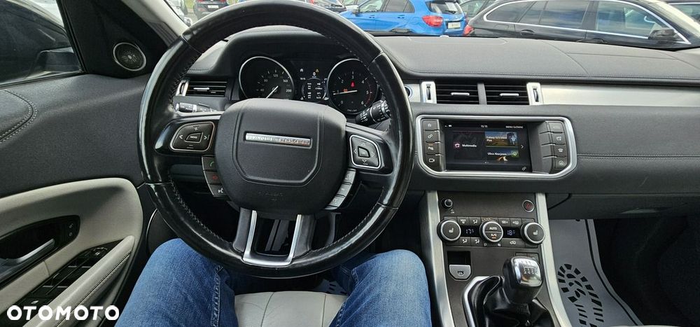 Land Rover Range Rover Evoque - 28