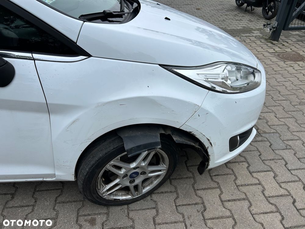 Ford Fiesta - 27