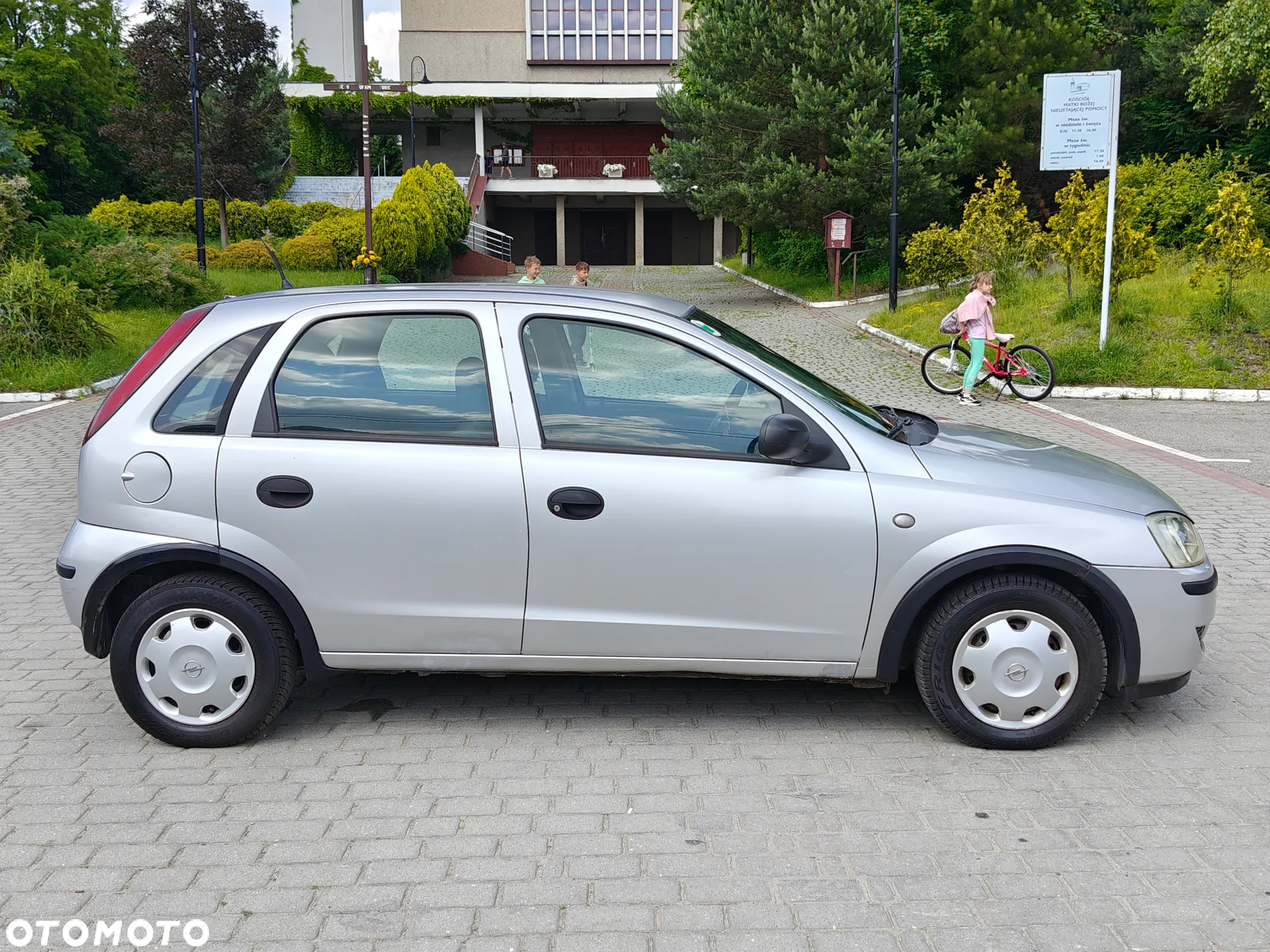 Opel Corsa 1.2 16V Cosmo - 3