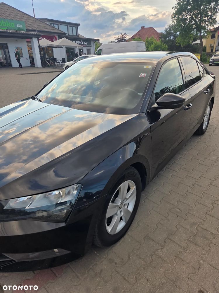Skoda Superb 2.0 TDI Active DSG7 - 2