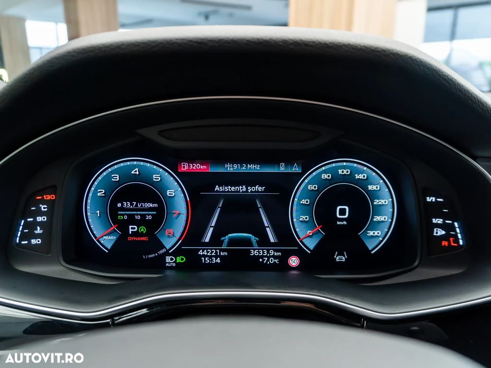 Audi Q8 SUV TFSI quattro 250 kW tiptronic - 37