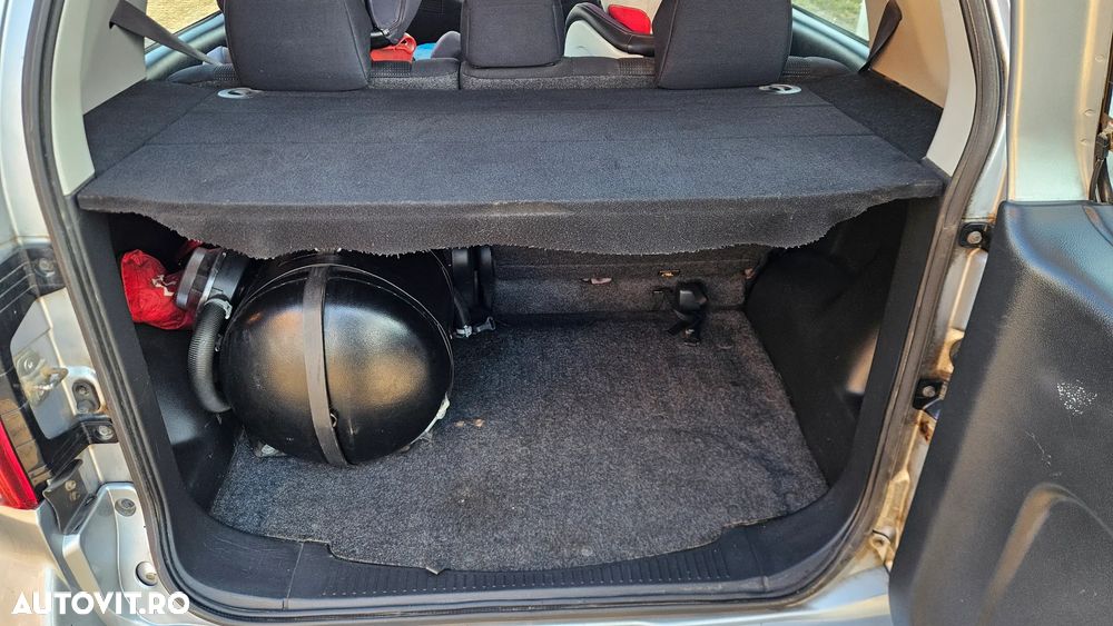 Daihatsu Terios - 17