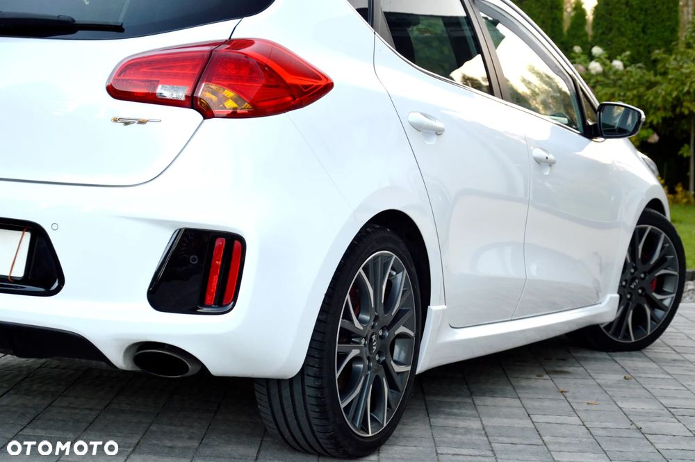 Kia Ceed 1.6 T-GDI GT-Challenge - 17