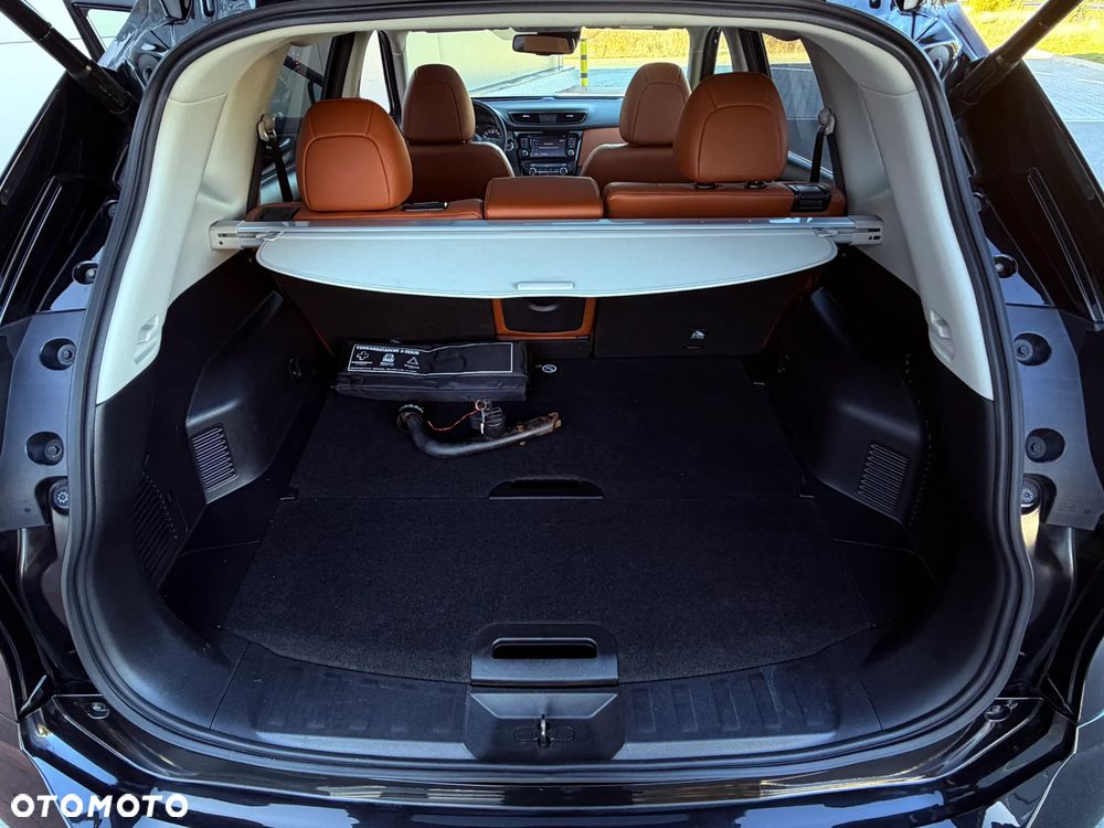 Nissan X-Trail 1.6 DIG-T Tekna - 37