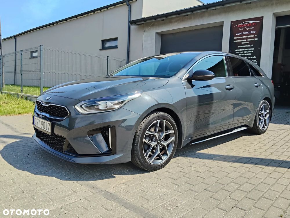 Kia ProCeed - 1