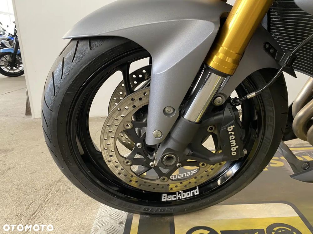 Suzuki GSX 1000 - 21