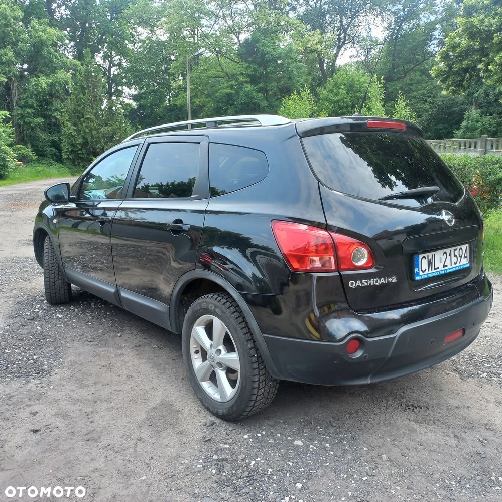 Nissan Qashqai+2 - 19